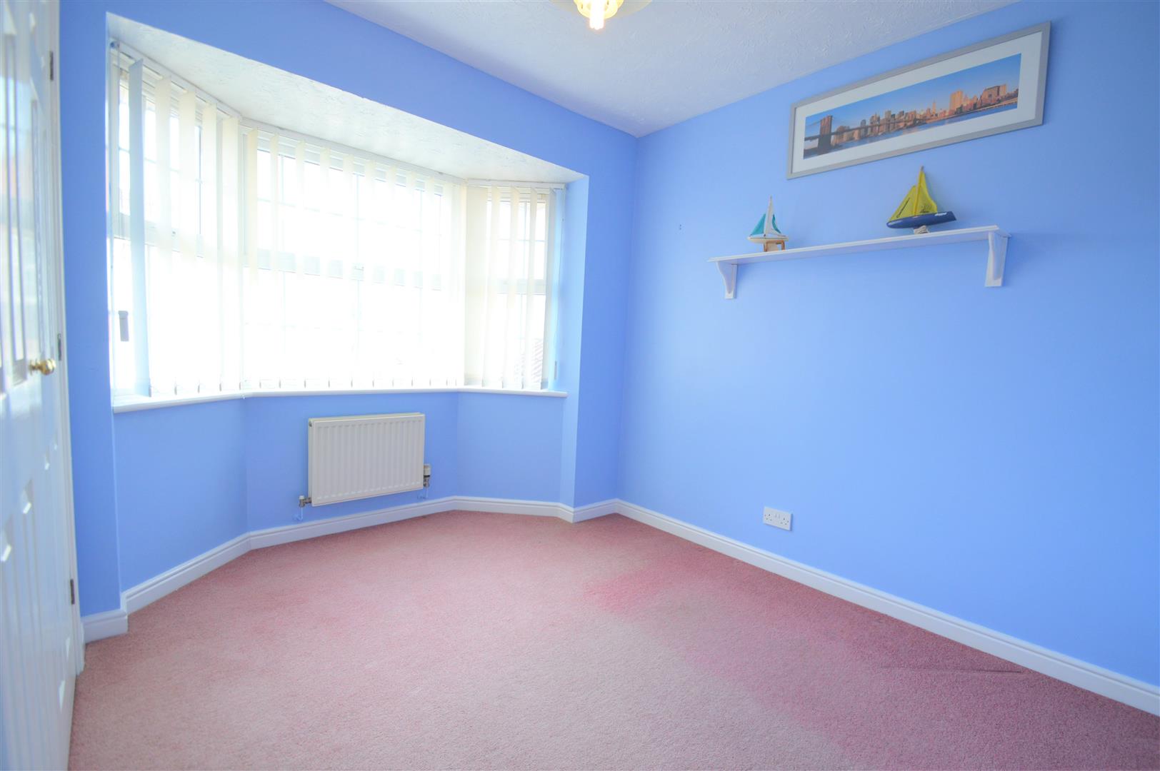 2 Walnut Close, Miskin , CF72 8RZ